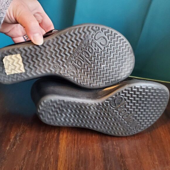 Skechers Memory Foam Black with gold studded accent Wedge/Slides 6 - Picture 6 of 7